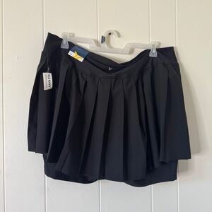 NWT Old Navy Pleated Skort